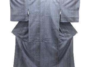 縞に草花模様織り出し本真綿結城紬100亀甲着物